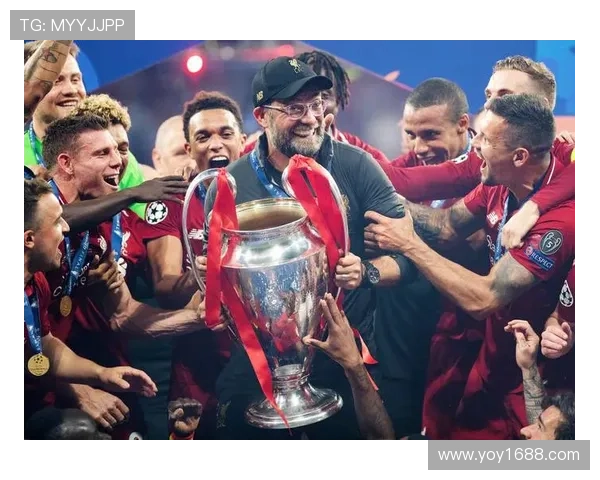 足球明星合影最新视频揭晓足坛巨星背后的友谊与默契瞬间