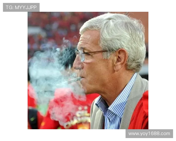 足球明星吸雪茄视频曝光引发热议球场外的奢华生活与健康隐忧